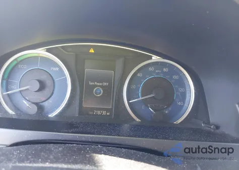 2015 Toyota Camry Hybrid Le z USA, uszkodzony, nr VIN 4T1BD1FK4FU176607